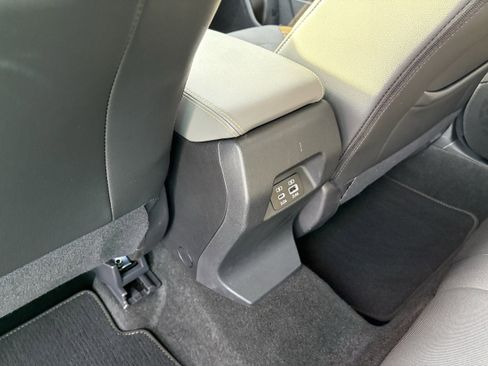 Certified 2024 Subaru Crosstrek 2.5i Sport image 31