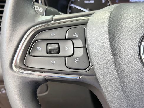 Used 2022 Buick Envision Preferred FWD image 45