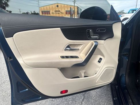 Used 2020 Mercedes-Benz CLA 250 image 15