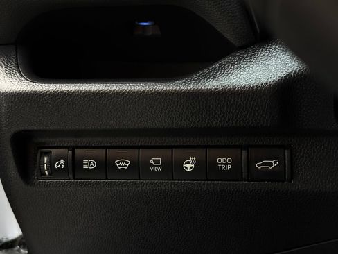 Used 2023 Toyota RAV4 XSE AWD/4WD image 29