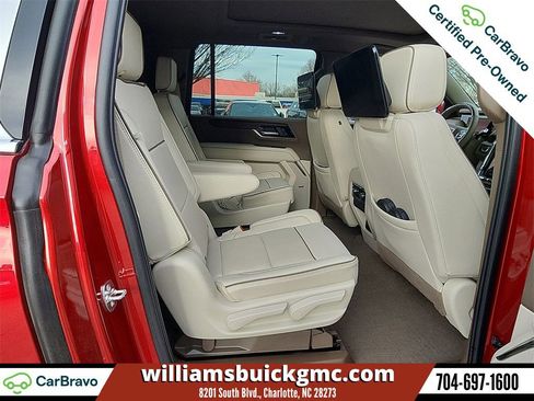 Used 2025 GMC Yukon XL Denali w/ Denali Reserve Package image 28