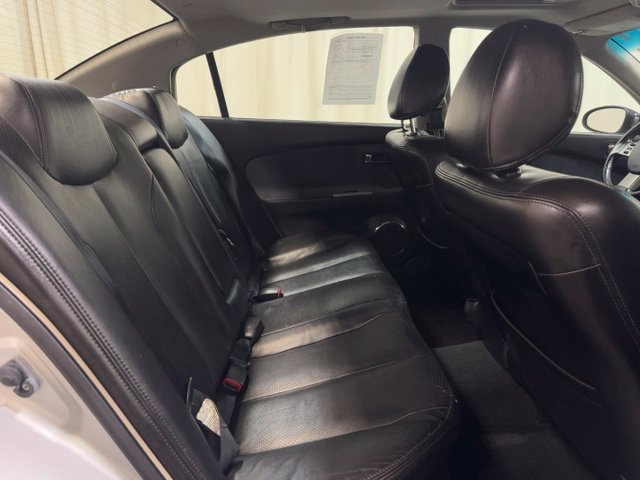 Used 2006 Nissan Altima 3.5 SL FWD image 38