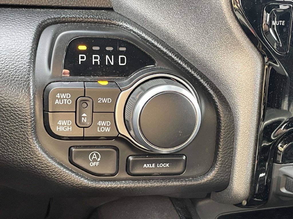 Certified 2024 RAM 1500 Big Horn AWD/4WD image 31