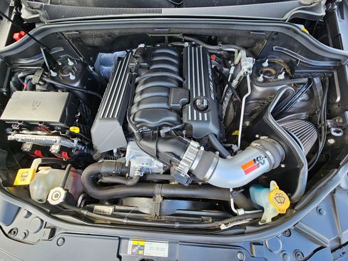 Used 2017 Jeep Grand Cherokee SRT AWD/4WD image 32