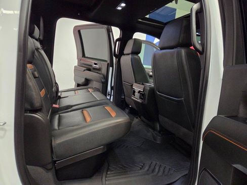 Used 2024 GMC Sierra 2500 AT4 w/ AT4 Premium Plus Package AWD/4WD image 74