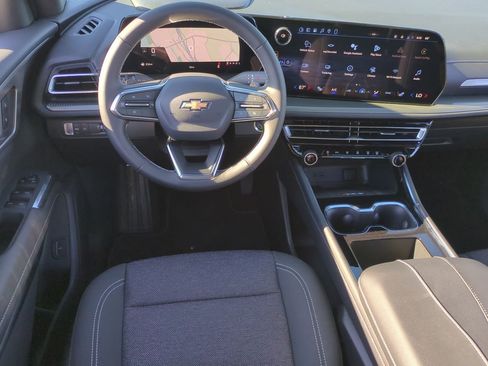 New 2026 Chevrolet Traverse LT FWD image 20