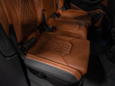 Used 2023 Lamborghini Urus S AWD/4WD image 83