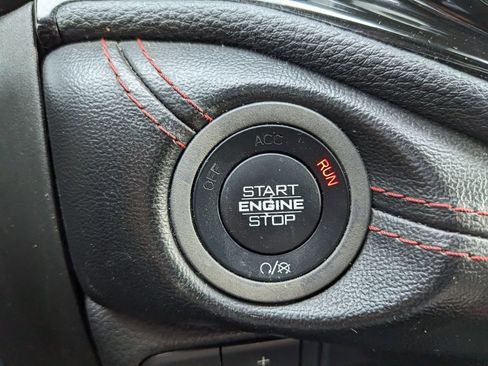 Used 2023 Dodge Durango R/T RWD image 32