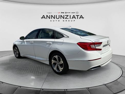 Used 2018 Honda Accord EX image 3
