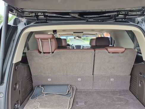 Used 2017 Chevrolet Tahoe Premier RWD image 14