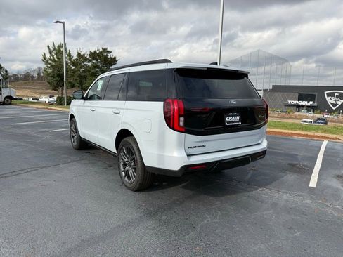 New 2025 Ford Expedition Platinum w/ Stealth Performance Package image 5