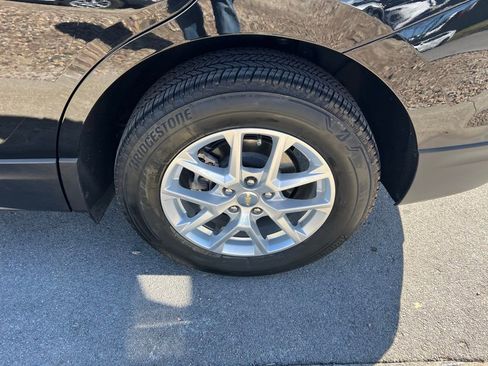 Used 2024 Chevrolet Equinox LT image 14