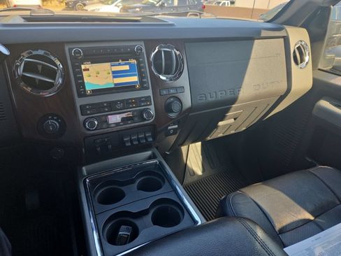 Used 2012 Ford F250 Lariat w/ Lariat Ultimate Pkg AWD/4WD image 15