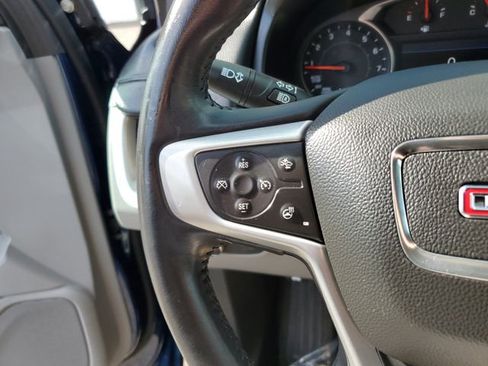 Used 2022 GMC Terrain SLT FWD image 28