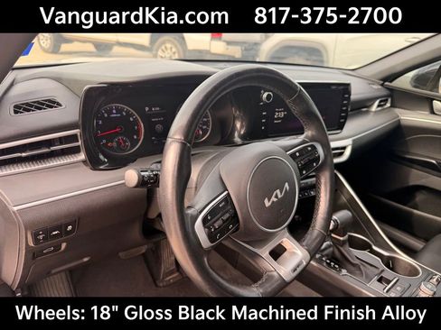 Used 2023 Kia K5 GT-Line image 15
