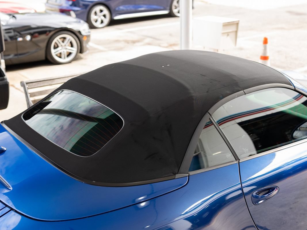 Used 2009 Porsche 911 Carrera RWD image 16