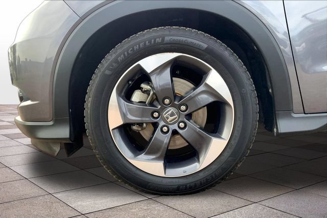 Used 2018 Honda HR-V EX image 9