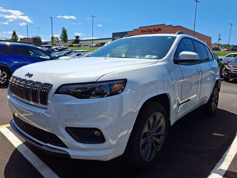 Used 2021 Jeep Cherokee High Altitude AWD/4WD image 2