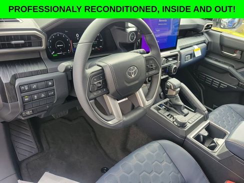 Used 2026 Toyota 4Runner 4WD image 7