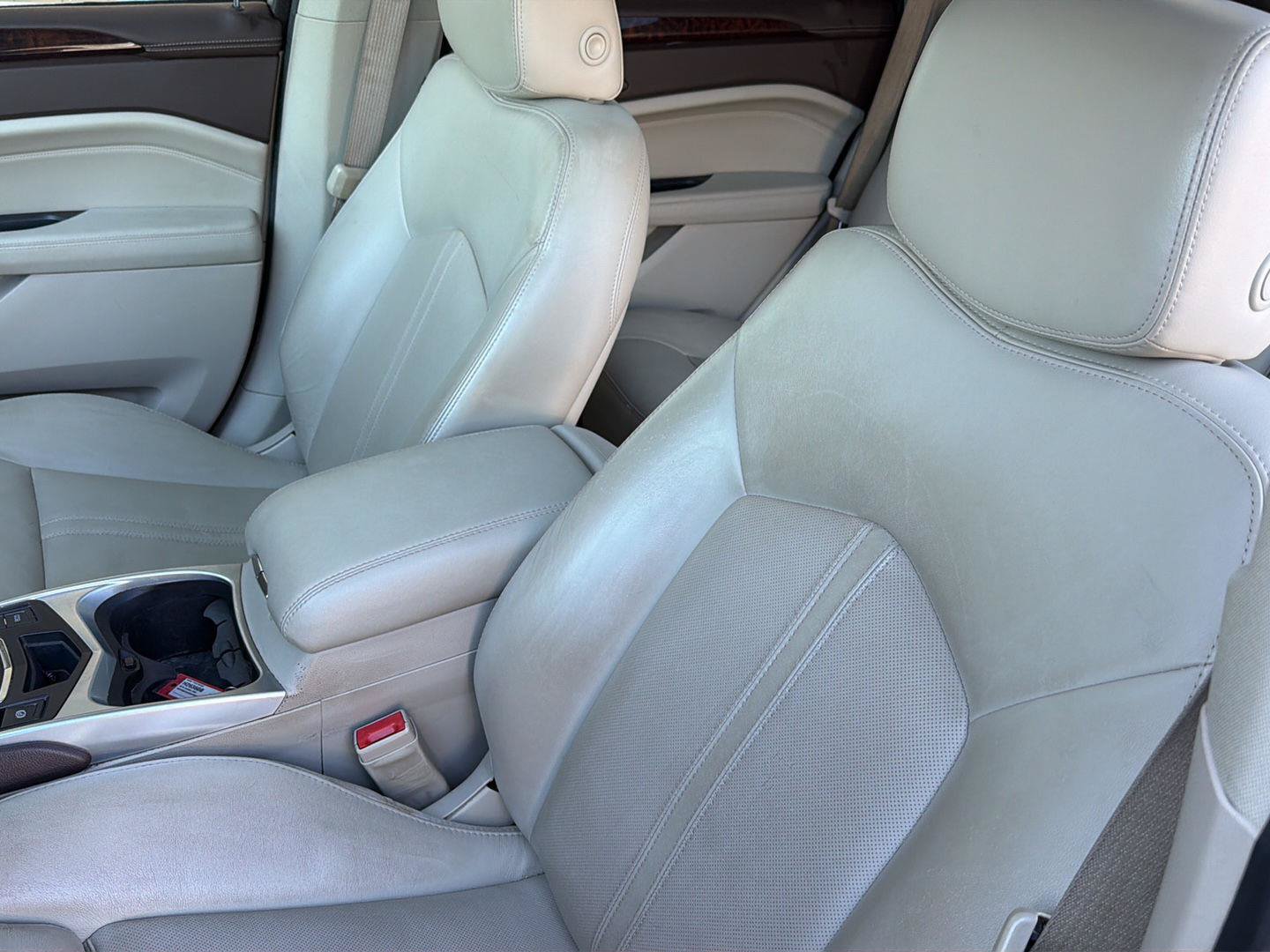 Used 2016 Cadillac SRX Premium w/ Driver Assist Package FWD image 31