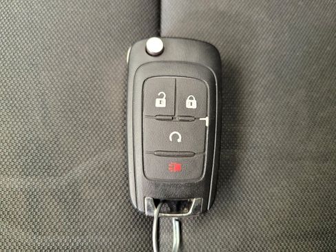 Used 2015 Chevrolet Trax LT w/ LT Plus Package AWD/4WD image 32
