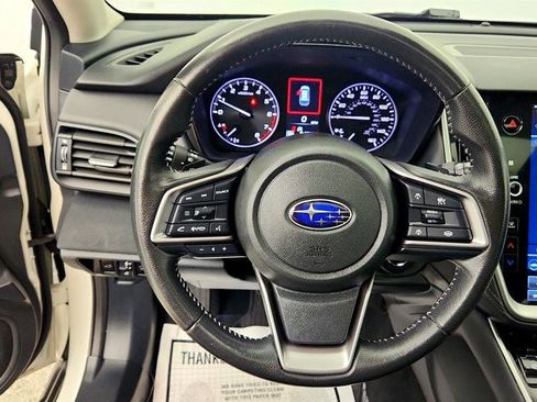 Used 2024 Subaru Outback Premium AWD/4WD image 14