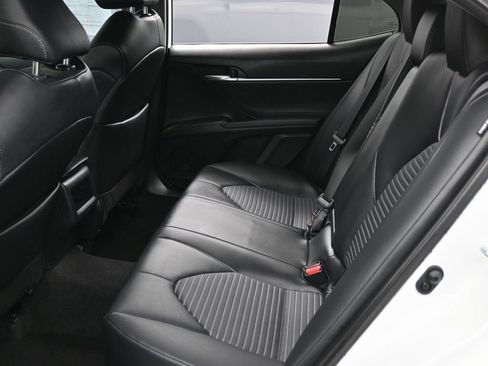 Used 2023 Toyota Camry SE image 25