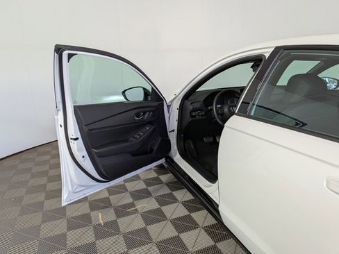 Used 2023 Honda Accord Sport image 15