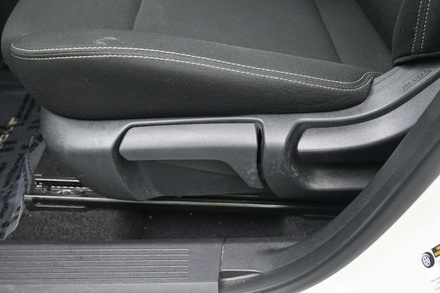 Used 2024 Nissan Rogue S AWD/4WD image 13