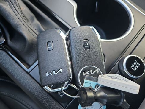 Used 2023 Kia K5 GT-Line image 33