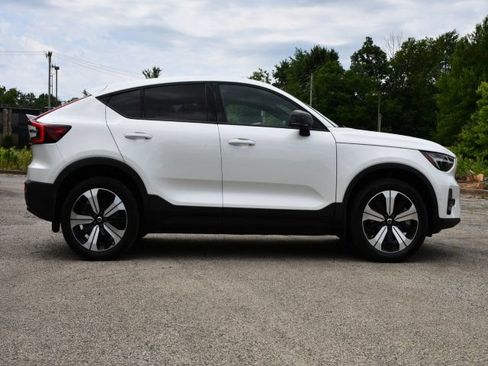 Used 2023 Volvo C40 P8 Recharge Plus w/ Protection Package Premier AWD/4WD image 8