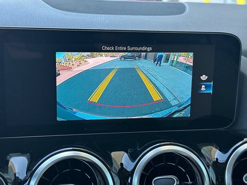 Certified 2023 Mercedes-Benz GLA 250 image 21