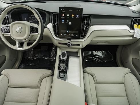 New 2026 Volvo XC60 B5 Ultra w/ Protection Package Premier AWD/4WD image 21