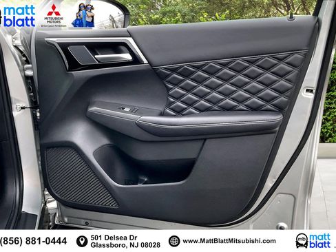 Used 2022 Mitsubishi Outlander SEL image 25