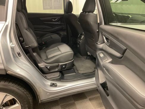 Used 2025 Subaru Ascent Premium AWD/4WD image 32