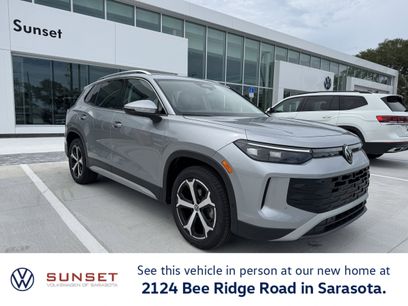 New 2025 Volkswagen Tiguan SE