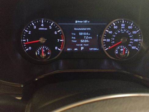 Used 2022 Kia Telluride SX w/ Towing Package image 23