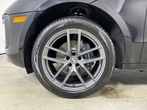 Certified 2026 Porsche Macan Turbo AWD/4WD image 13