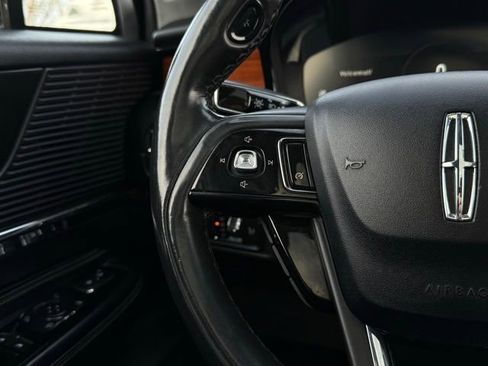Used 2022 Lincoln Corsair Reserve image 13