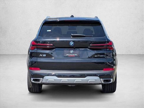 New 2026 BMW X5 xDrive50e AWD/4WD image 7