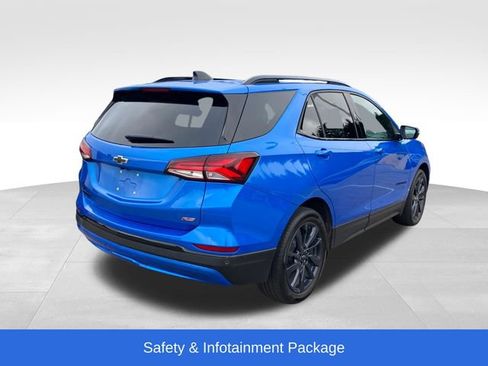 Certified 2024 Chevrolet Equinox RS FWD image 2