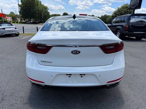 Used 2017 Kia Cadenza Technology FWD image 6