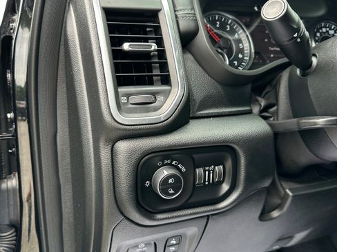 Used 2021 RAM 1500 Laramie w/ Night Edition AWD/4WD image 11