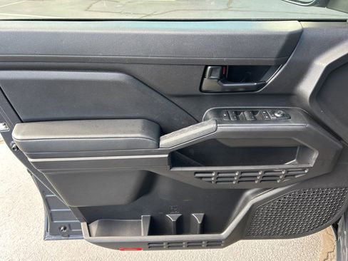 Used 2025 Toyota Tacoma SR w/ SR Upgrade Package image 3