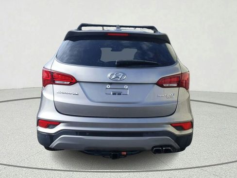 Used 2018 Hyundai Santa Fe Sport image 5