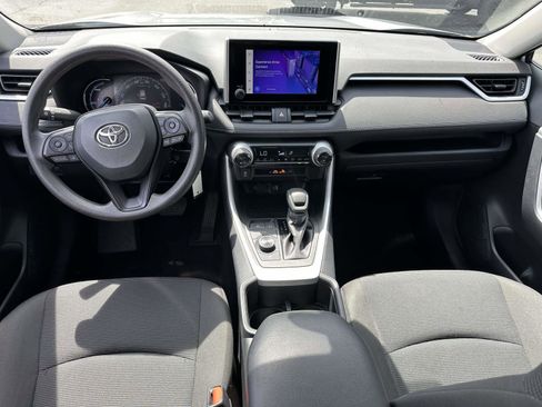Used 2025 Toyota RAV4 LE image 17