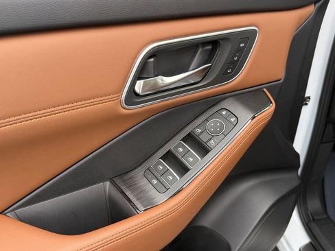 New 2026 Nissan Rogue Platinum w/ Platinum Premium Package image 21