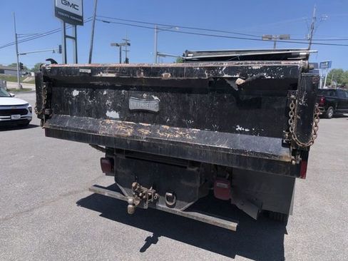 Used 2019 Ford F550 4x4 Regular Cab Super Duty image 16