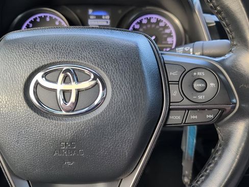 Used 2023 Toyota Camry SE image 14