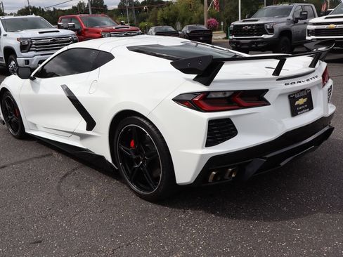 Used 2020 Chevrolet Corvette Stingray Coupe w/ Z51 Performance Package RWD image 3